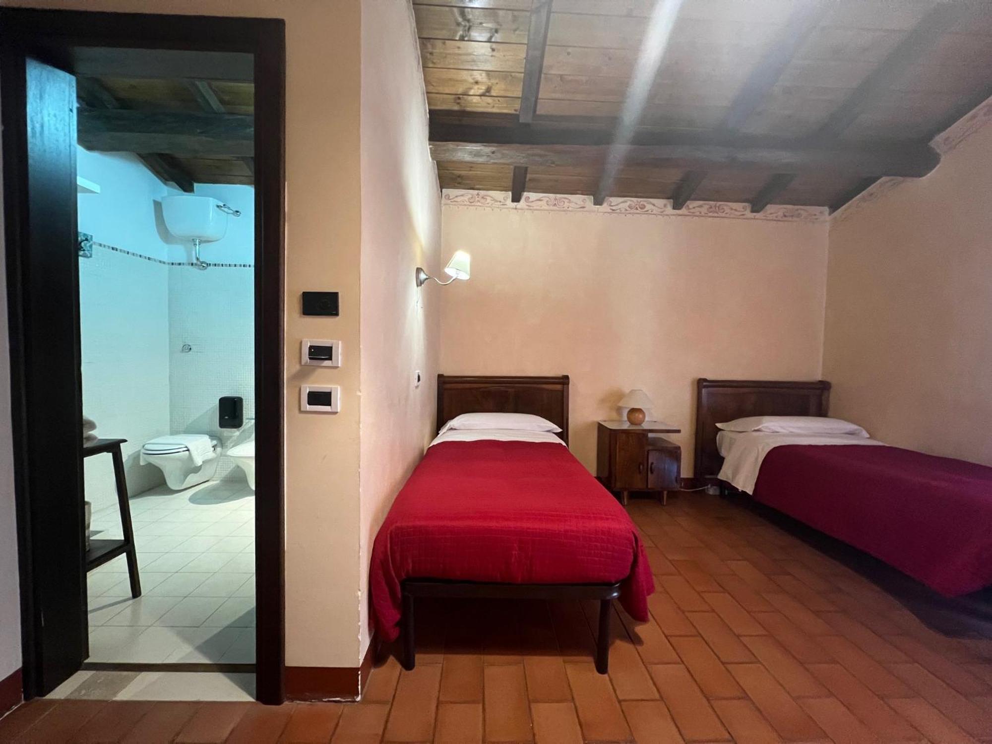 Locanda Sul Lago Santo Stefano Di Sessanio Exterior photo